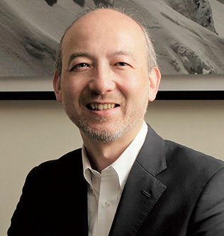 ミゲル アンヘル エステベス アベ